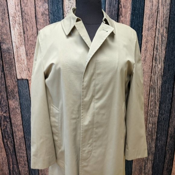 London Fog Tan Trench - Picture 1 of 7